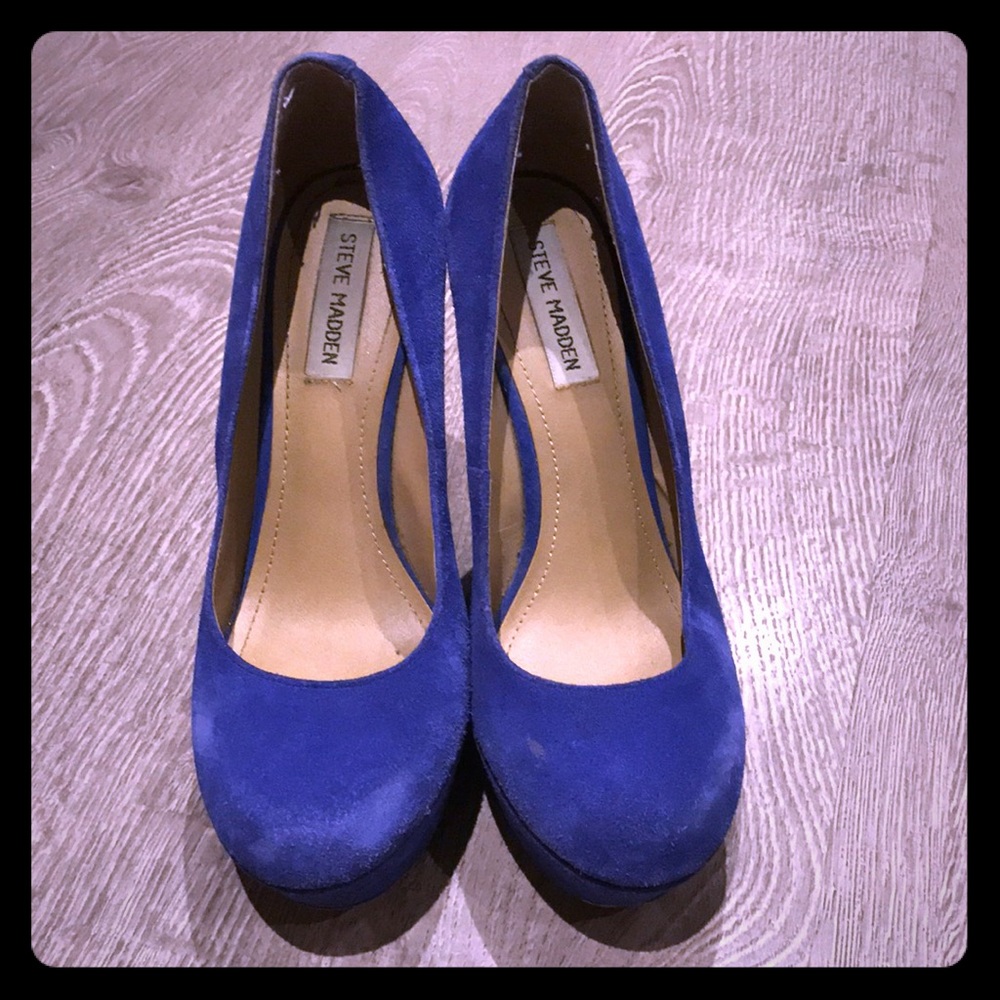 Steve Madden Blue Wedge Heels